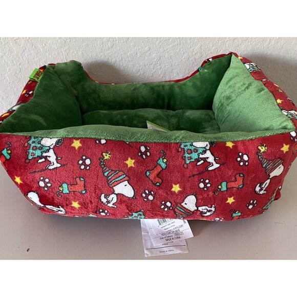 Peanuts Snoopy Small Dog Cat Pet Cozy Cuddler Bed Christmas Holiday Red Green - Picture 8 of 15